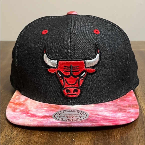 Mitchell & Ness Other - Mitchell & Ness Chicago Bulls Tie Dye Brim Embroidered SnapBack Hat